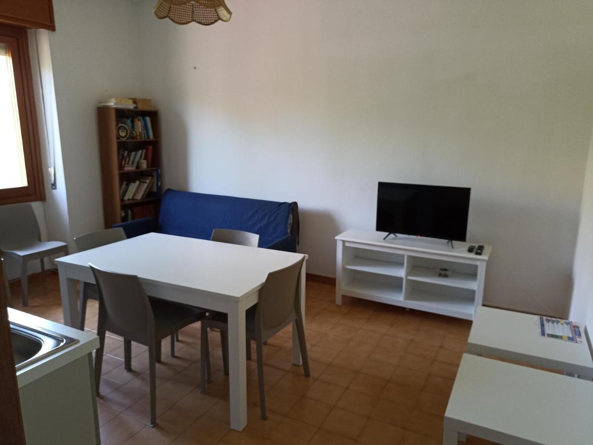 Appartamento Per 4 Persone Al Poetto Di קליארי מראה חיצוני תמונה